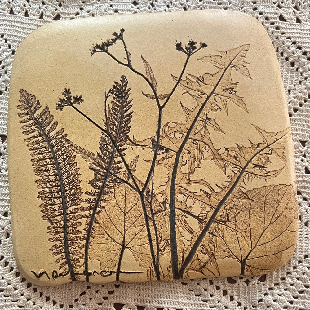 MCM Swedish Botanical Fern & Leaf Decorative Tile